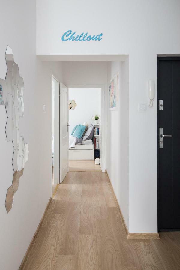 Apartament Mietowy | Chill And The City Apartments Gdansk Bagian luar foto